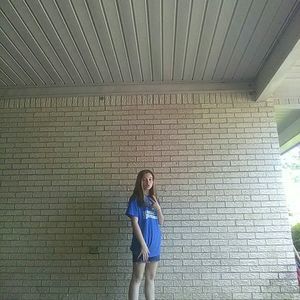 Meet your Posher, Abby